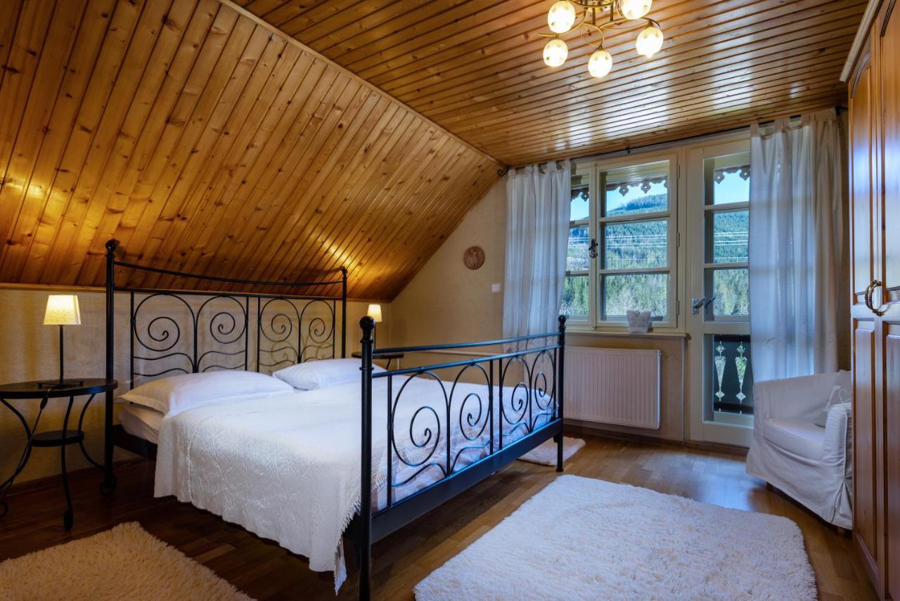 Penzion Enrico Ždiar Exteriör bild