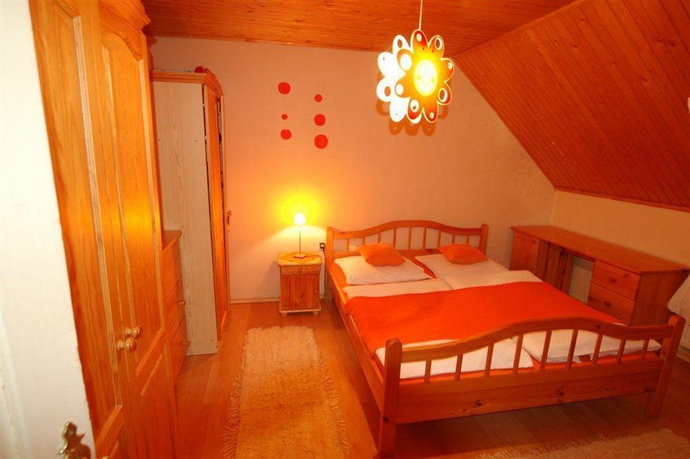 Penzion Enrico Ždiar Exteriör bild