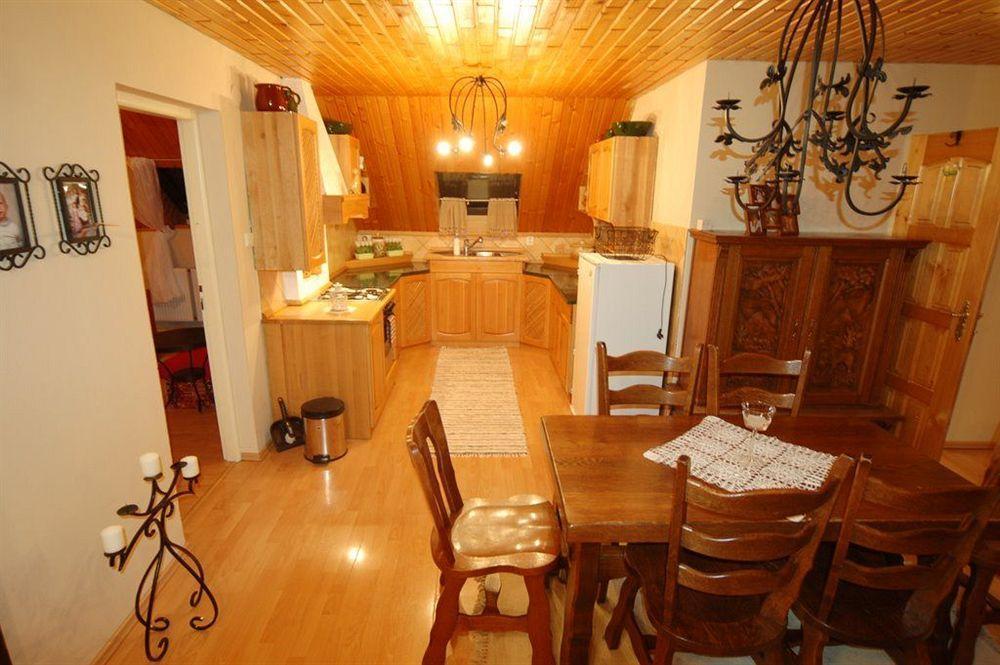 Penzion Enrico Ždiar Exteriör bild